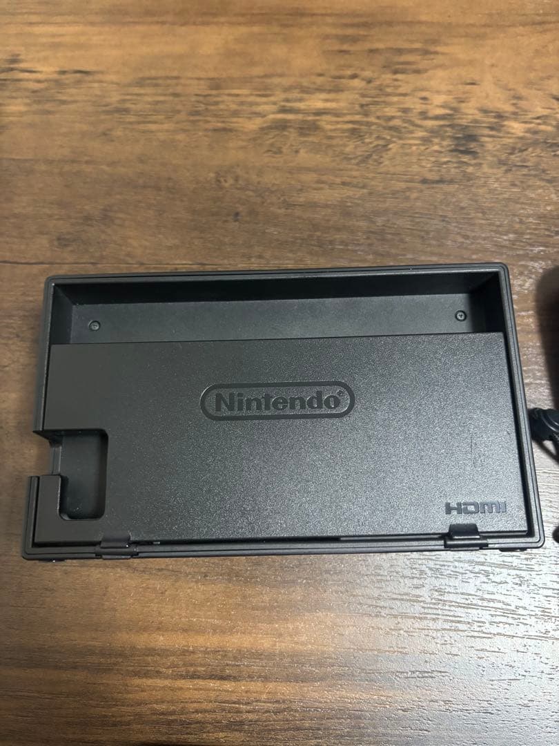 Nintendo Switch 本体 ジョイコン付き2セット SDカード付き