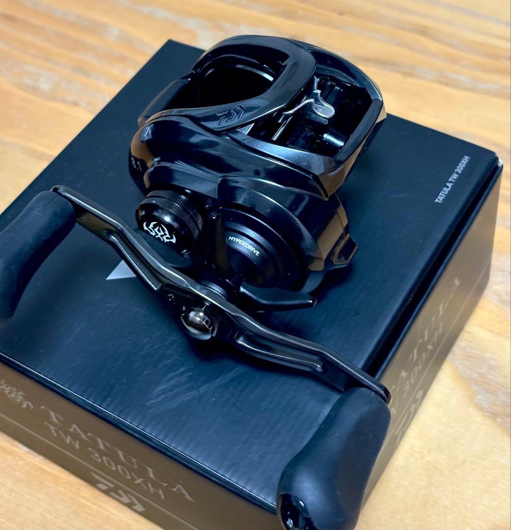 ダイワ タトゥーラTW 300XH & ソルティスト300 PE専用スプール付
