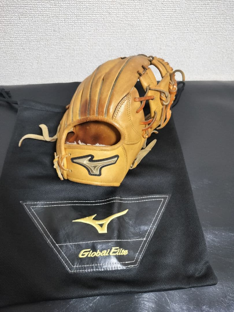 ミズノ　グローバルエリート　限定モデル宮本慎也モデル