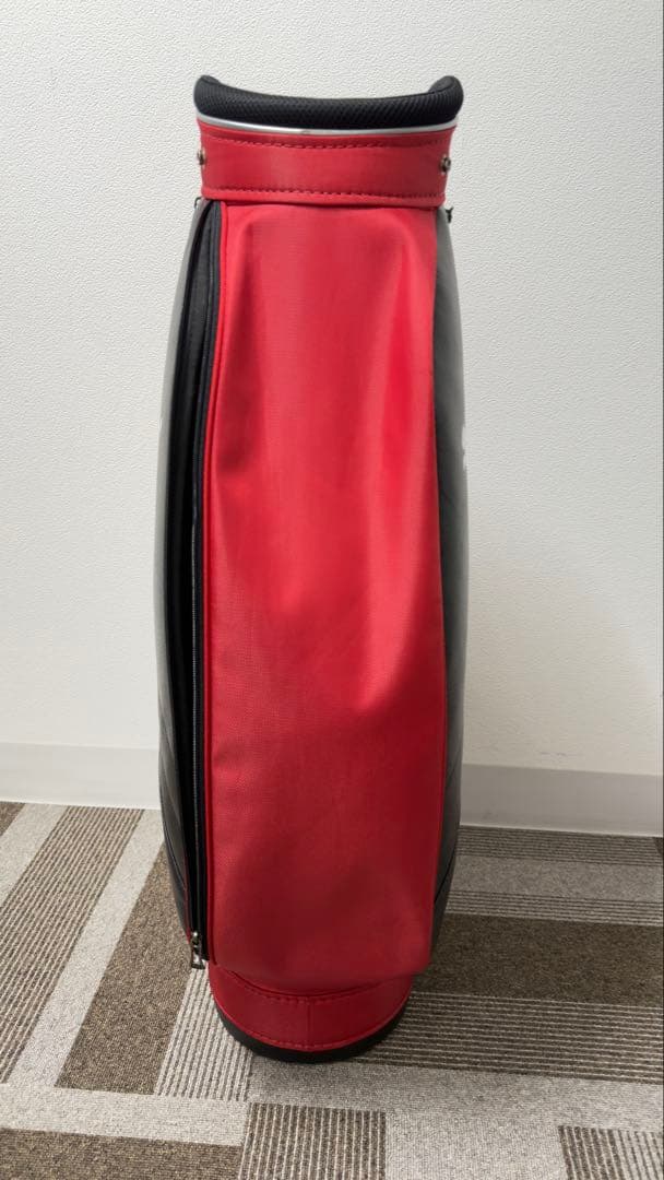 PUMA キャディバッグ 赤黒＋ボール、ティー、カウンター