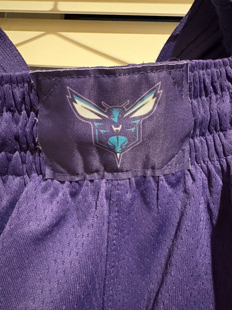 NBA ホーネッツ レプリカショーツ