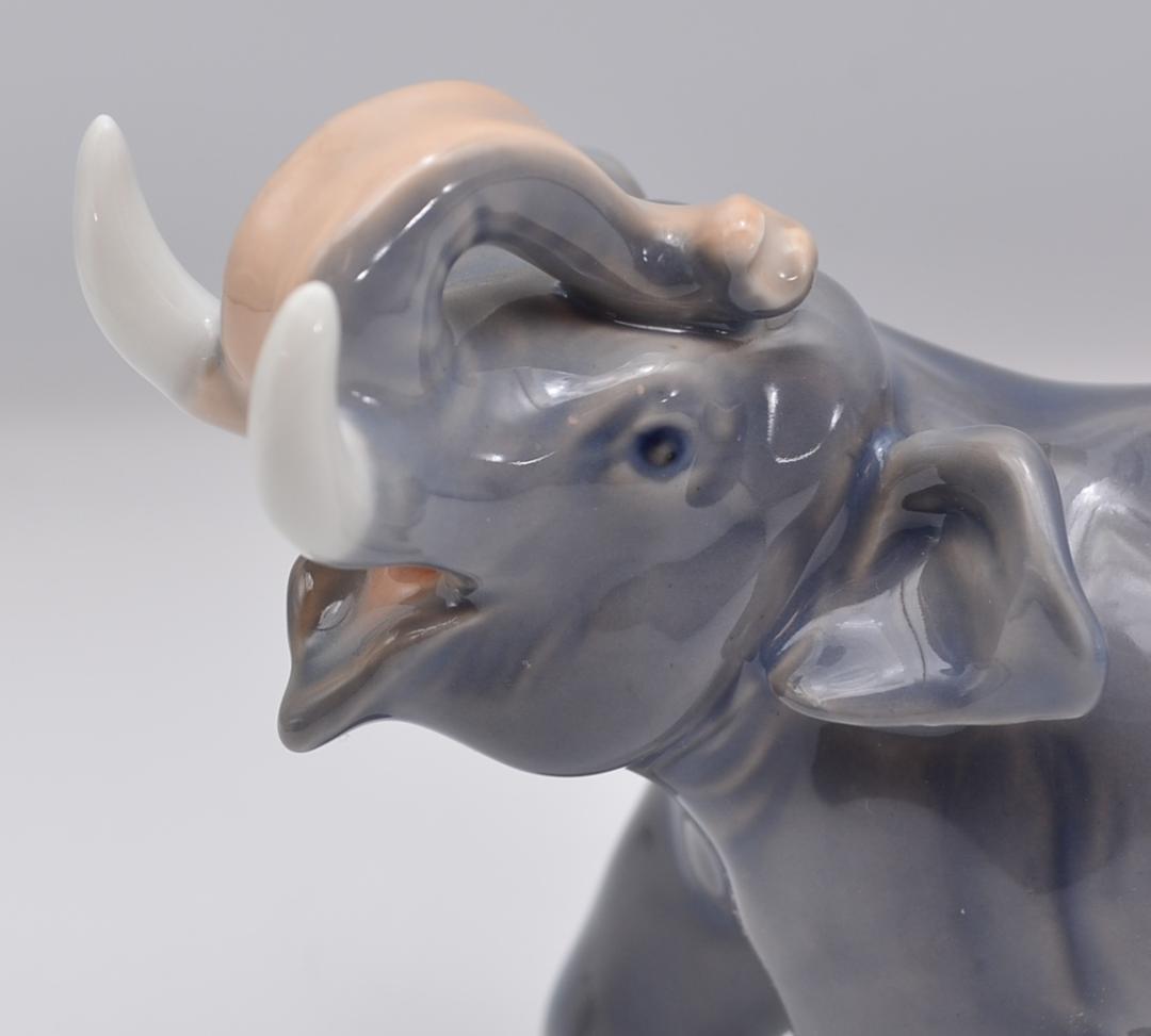 鼻を上げた象　＃2998　★ロイヤルコペンハーゲン　デンマーク　ヴィンテージ