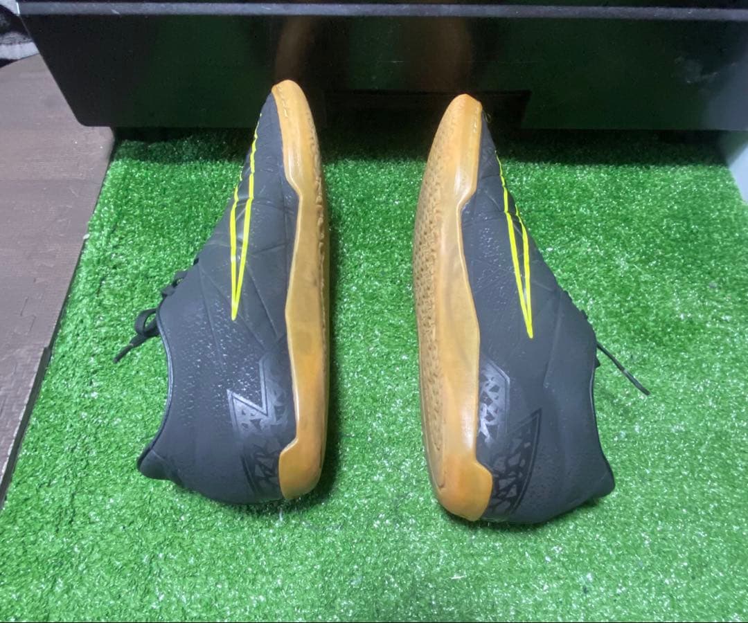 Nike フットサルシューズ ハイパーヴェノム27cm