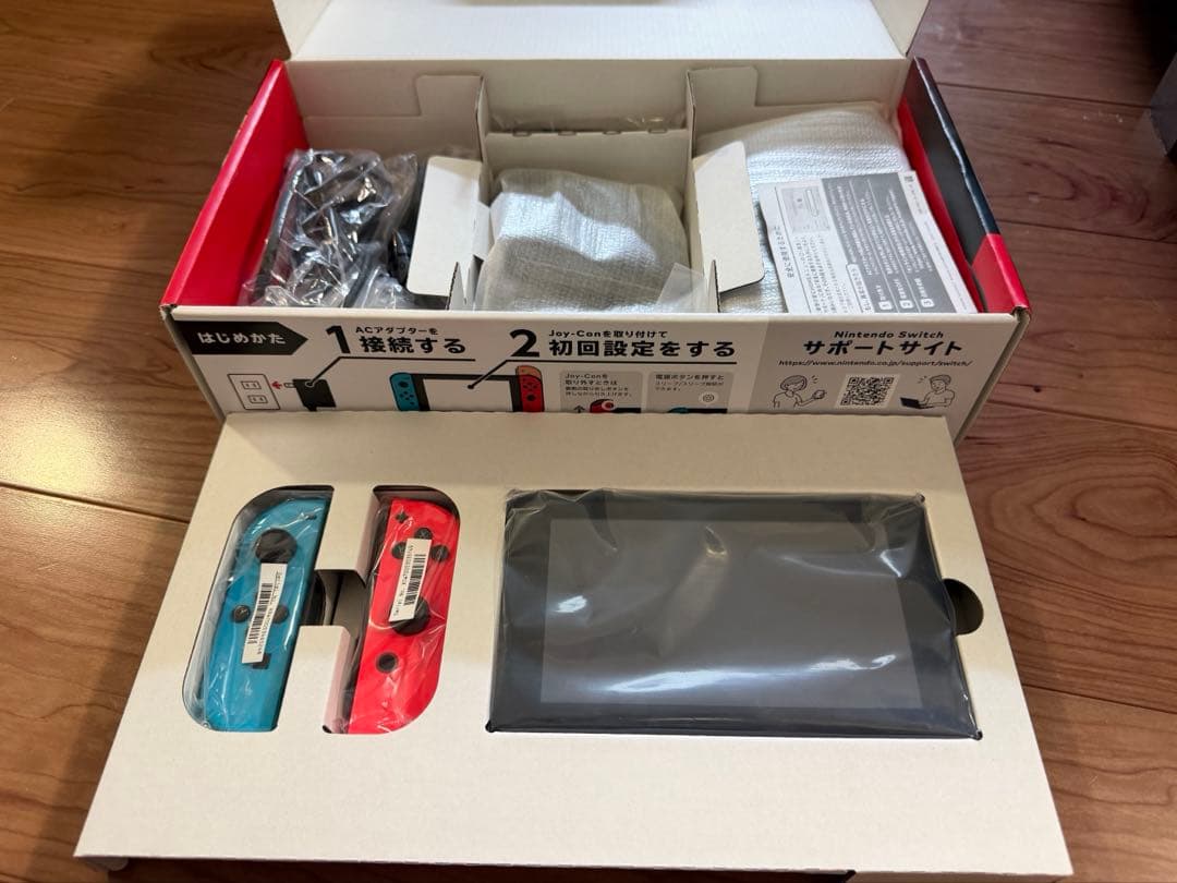 Nintendo Switch ネオンレッド ネオンブルー　バッテリー強化版