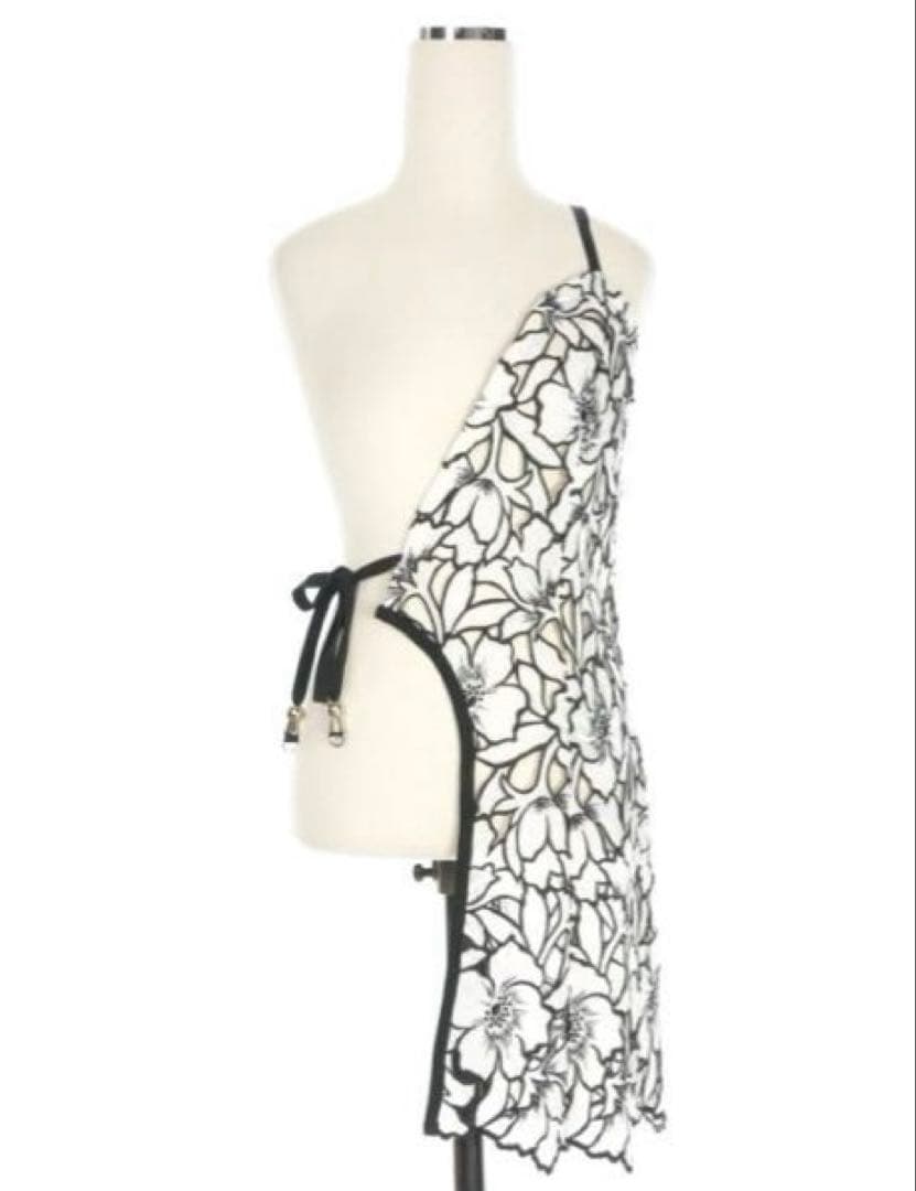 【美品】キシダミキ　KISHIDAMIKI ハーフビスチェ　フラワー