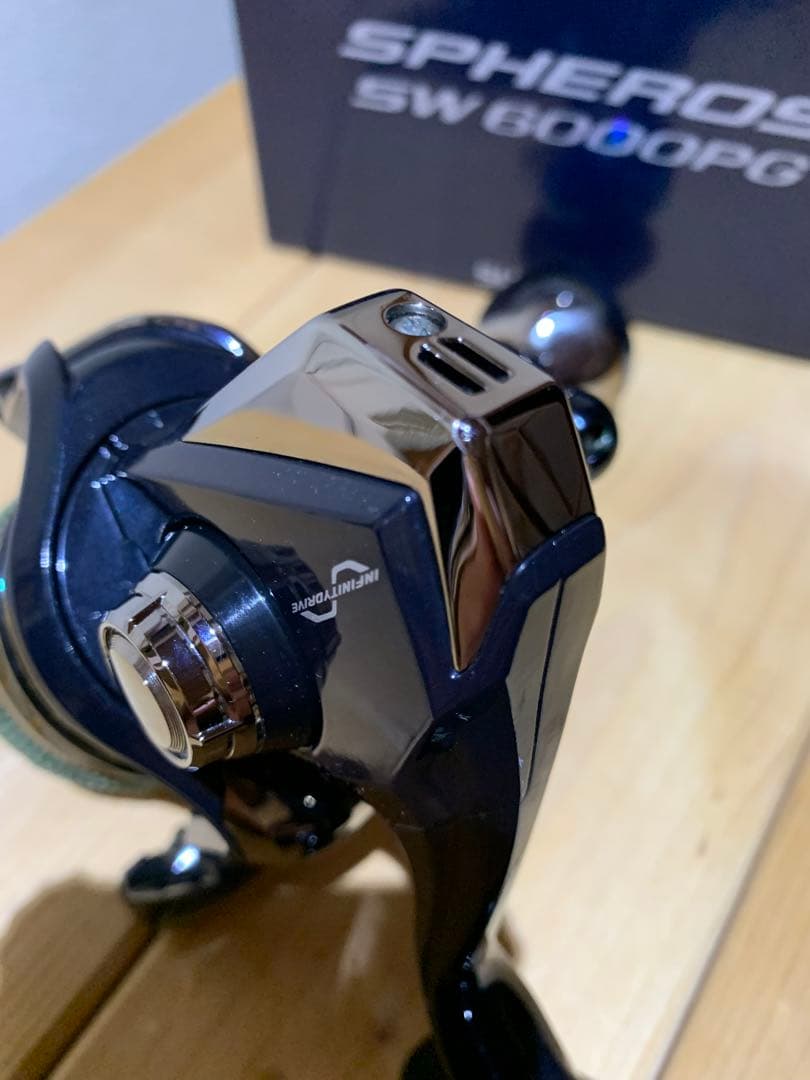 SHIMANO スフェロスSW 6000PG スピニングリール【美品】チタンノブ