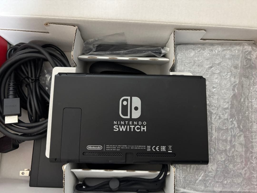 ニンテンドーSwitch➕SDカード付き