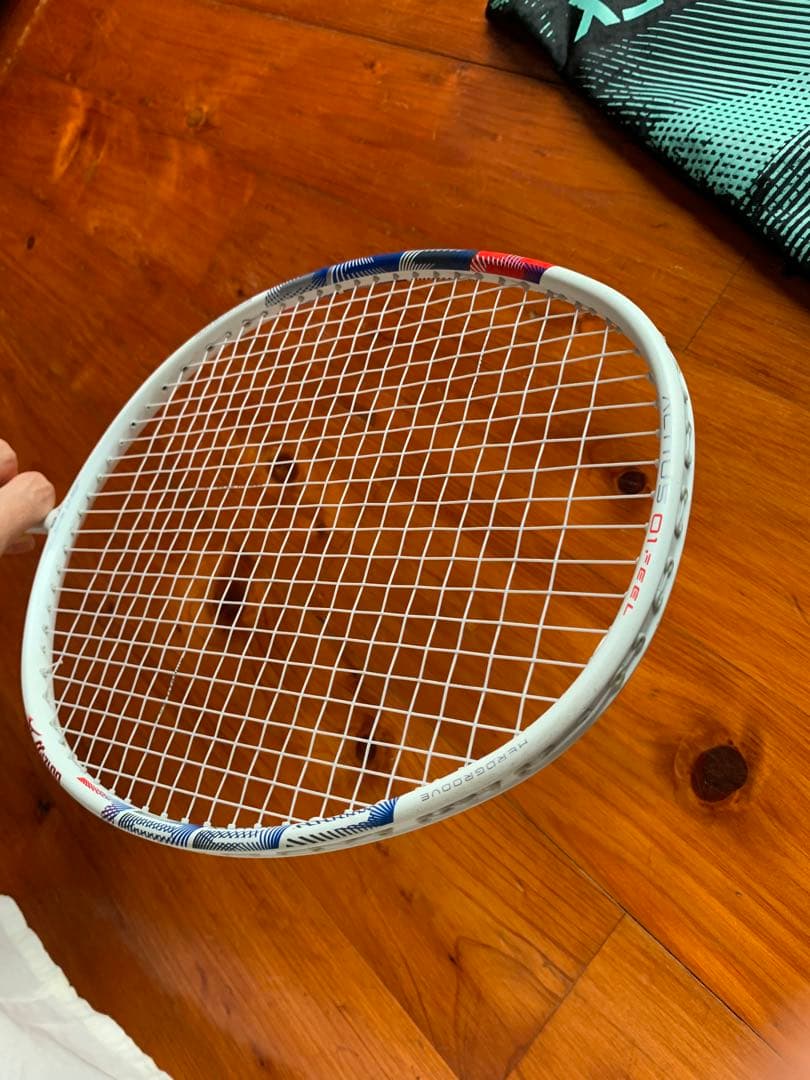 Mizuno アルティウス01 フィール(バドミントンラケット）