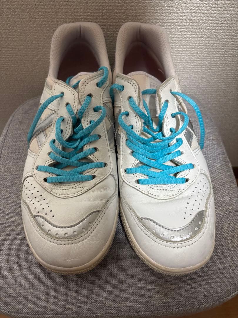 ムニック　MUNICH フットサルシューズ