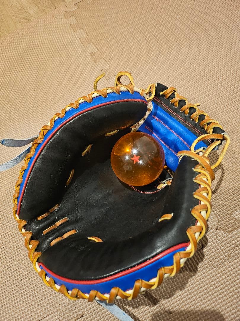 極美品　型付け済み　カナメミット　キャッチャーミット
