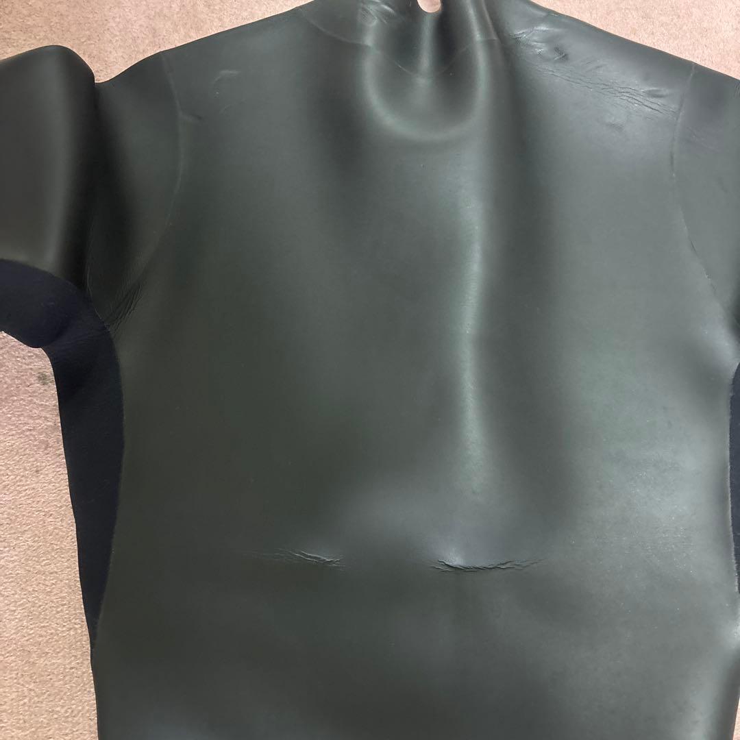 DEUS ブラック タッパー フロントジッパー　ML サイズ