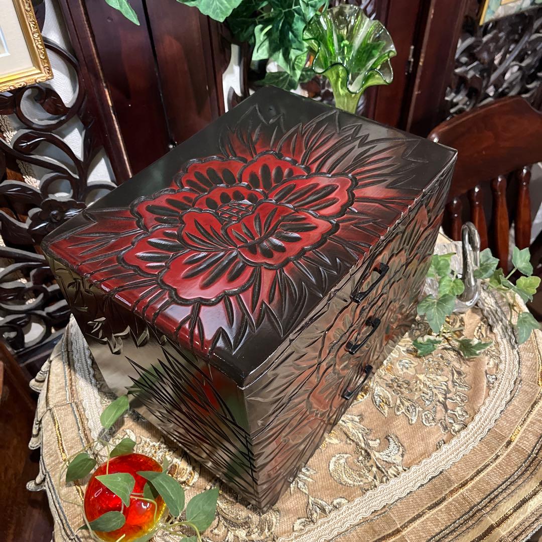 鎌倉彫　アンティーク小物入れ　書類ケース　ジュエリーボックス　コンパクトサイズ