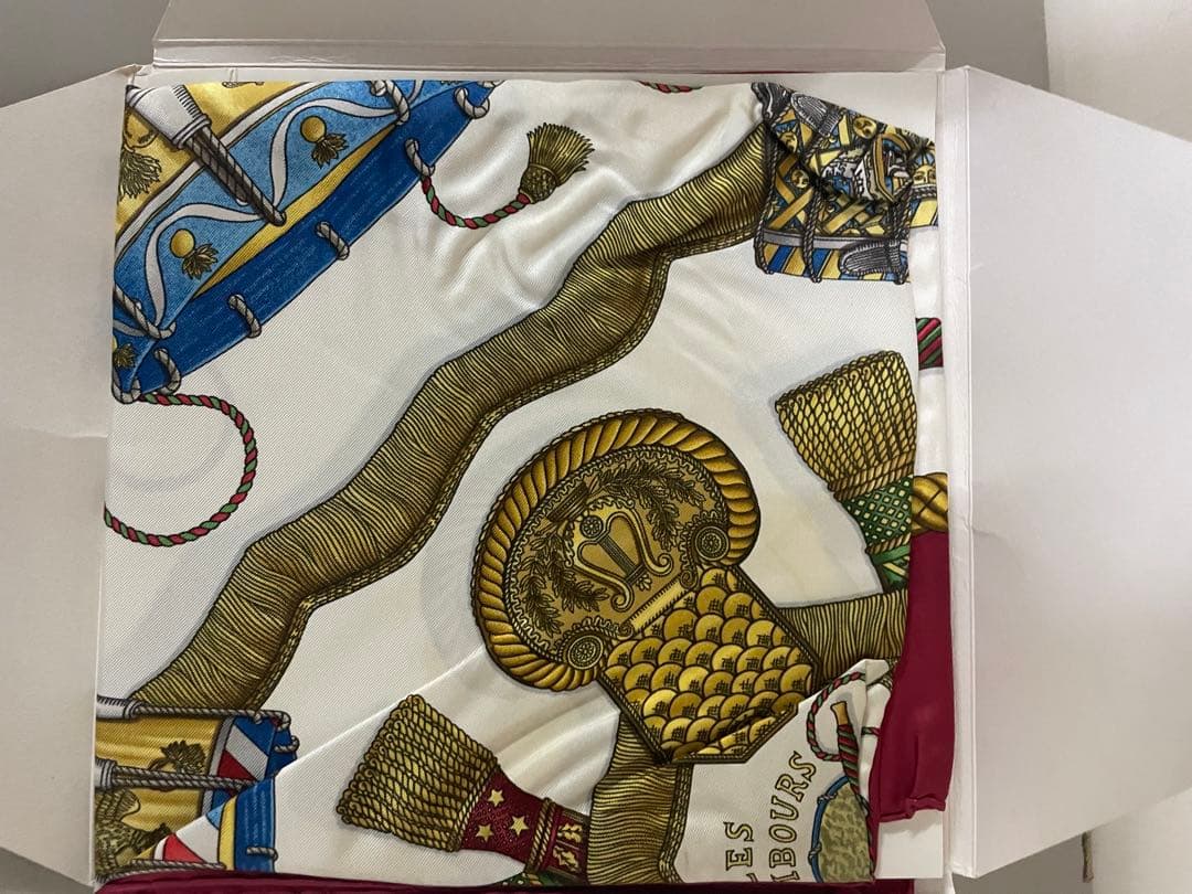 ❷未開封未使用　HERMES エルメス スカーフ
