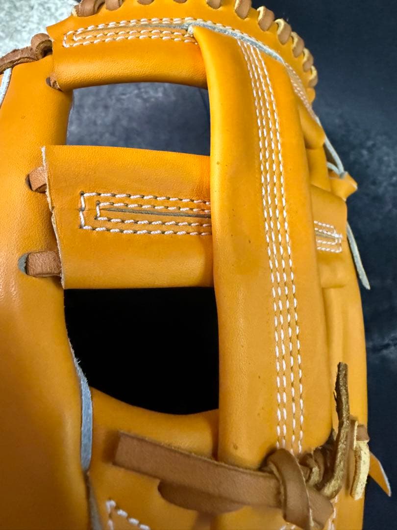 硬式内野手用グローブ ラベル無し 新品未使用