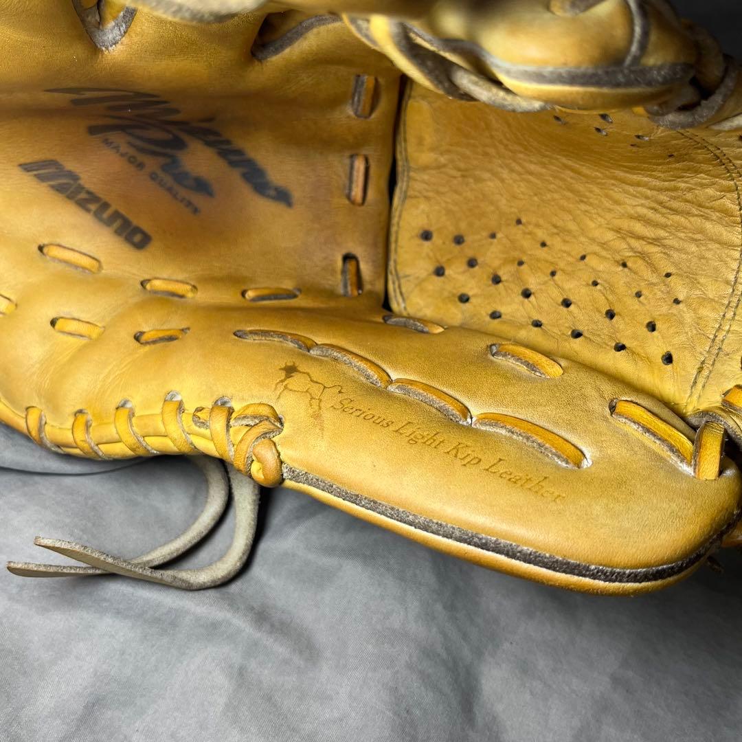 ミズノプロ　硬式投手用グラブ　旧タグラベル　左投げ用　左利き