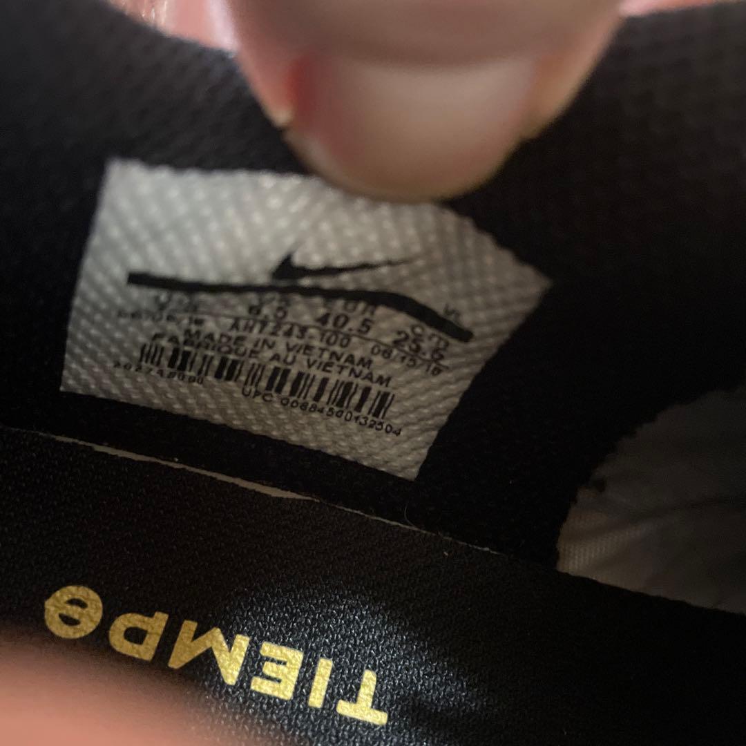 美品 ナイキ レジェンド X 7 アカデミー TF(ホワイト×ブラック)