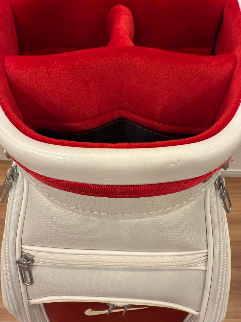 中古美品NIKE ナイキ ゴルフ キャディバッグ BG0371 ホワイト/レッド