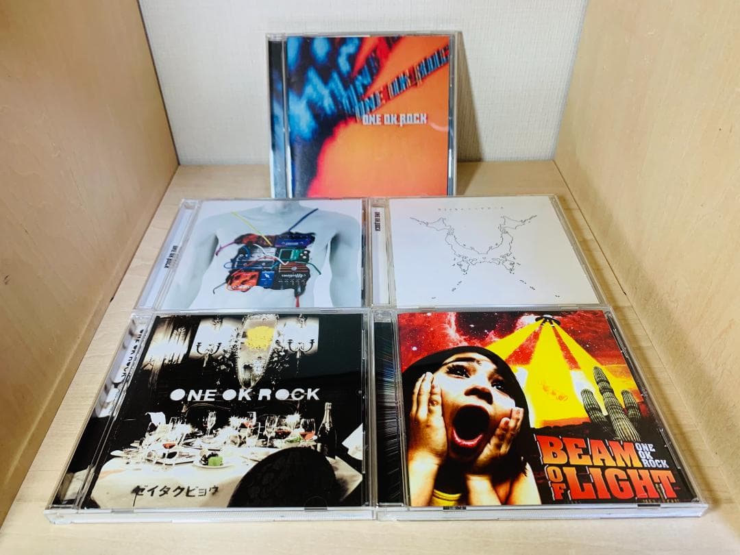 ONE OK ROCK CD アルバム 9枚セット (日本盤 & 海外盤)