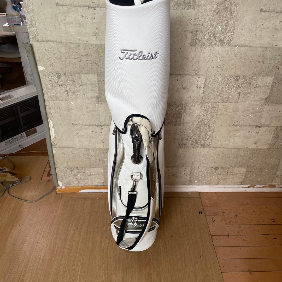 ゴルフ　キャディバック　タイトリスト　Titleist