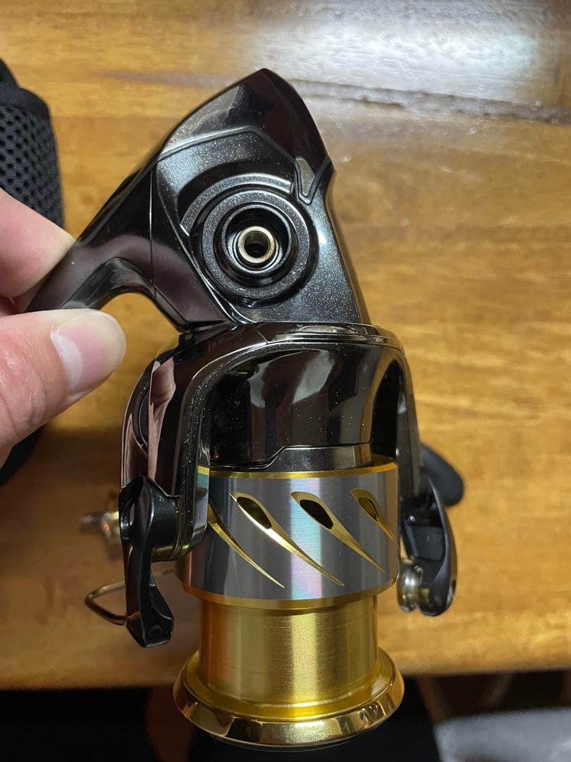 未使用　シマノ　14ステラ3000HGM