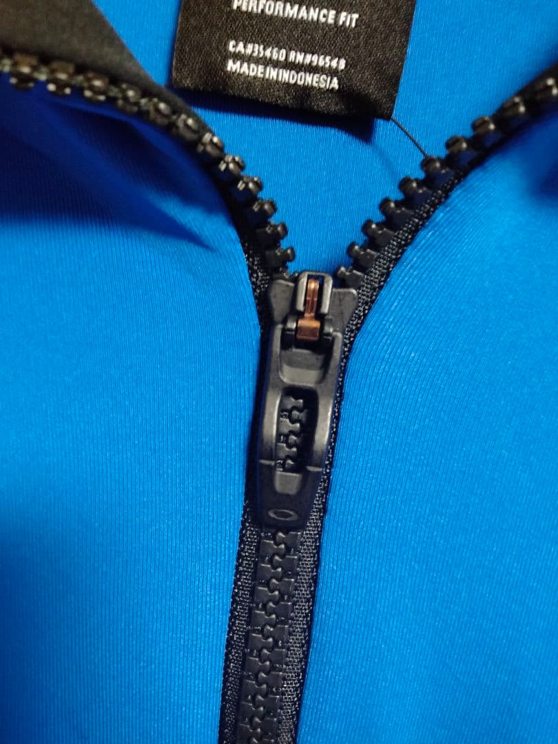 オークリー 日本ハム BIGBOSS着用フルジップフーディー Lサイズ 紙タグ付