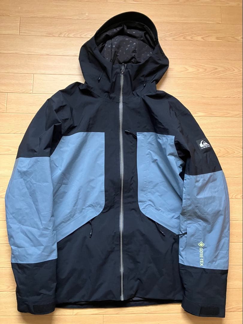 クイックシルバー　スノーボードウェアGORE-TEX2レイヤー上下セットLサイズ