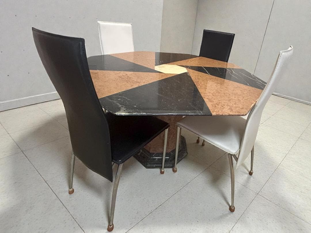 【送料込】大理石ダイニングテーブル 8角形 イタリア製 高級感 おしゃれ