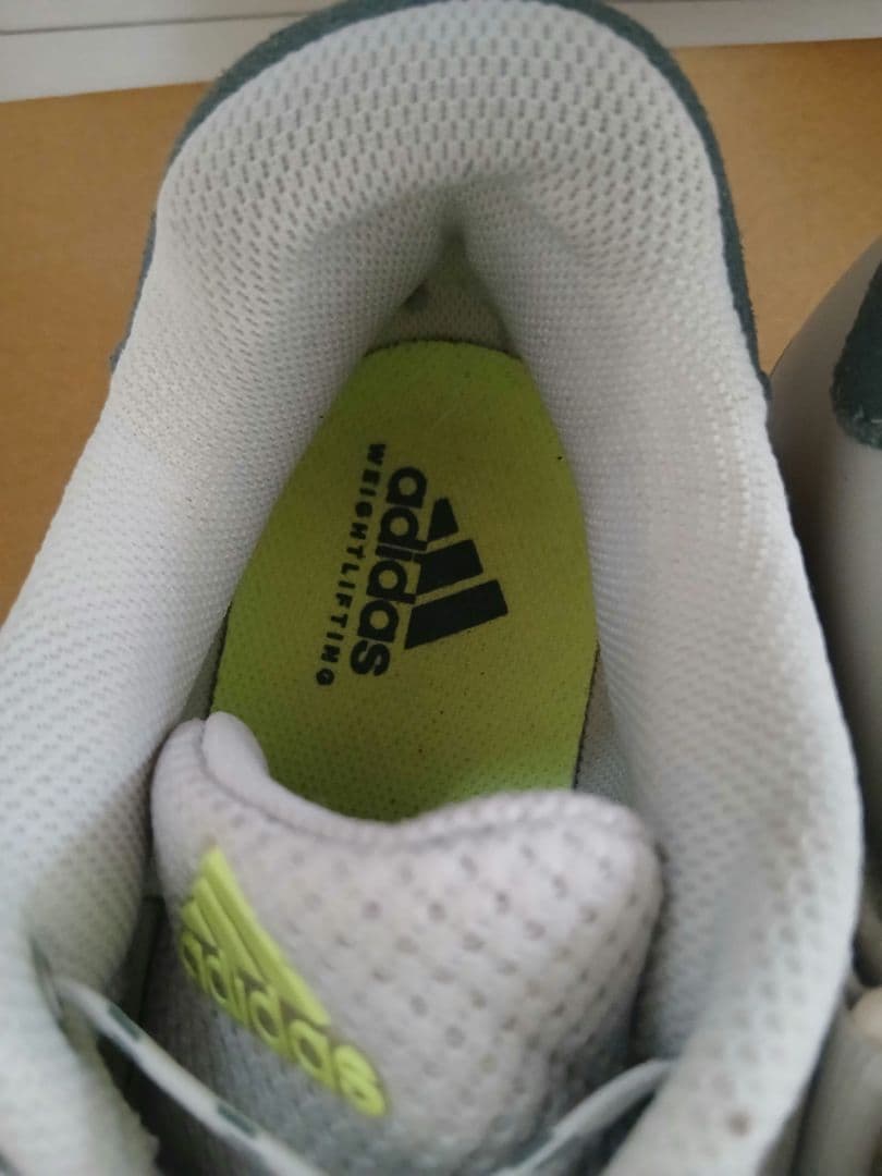 adidas　パワーパーフェクト3　25.5cm