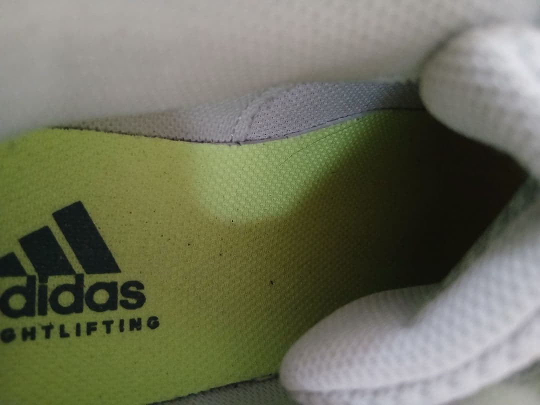 adidas　パワーパーフェクト3　25.5cm