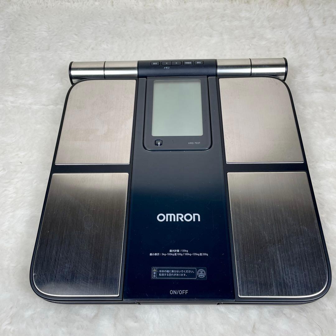 【良品✨】オムロン 体重体組成計 カラダスキャン ブラック KRD-703T
