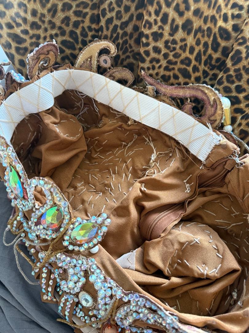 HANAN ヒョウ柄ビーズ装飾ベリーダンスセットアップ