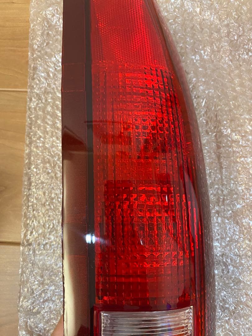 シボレー　C1500 K1500 サバーバン〜99 テールライト　左右セット