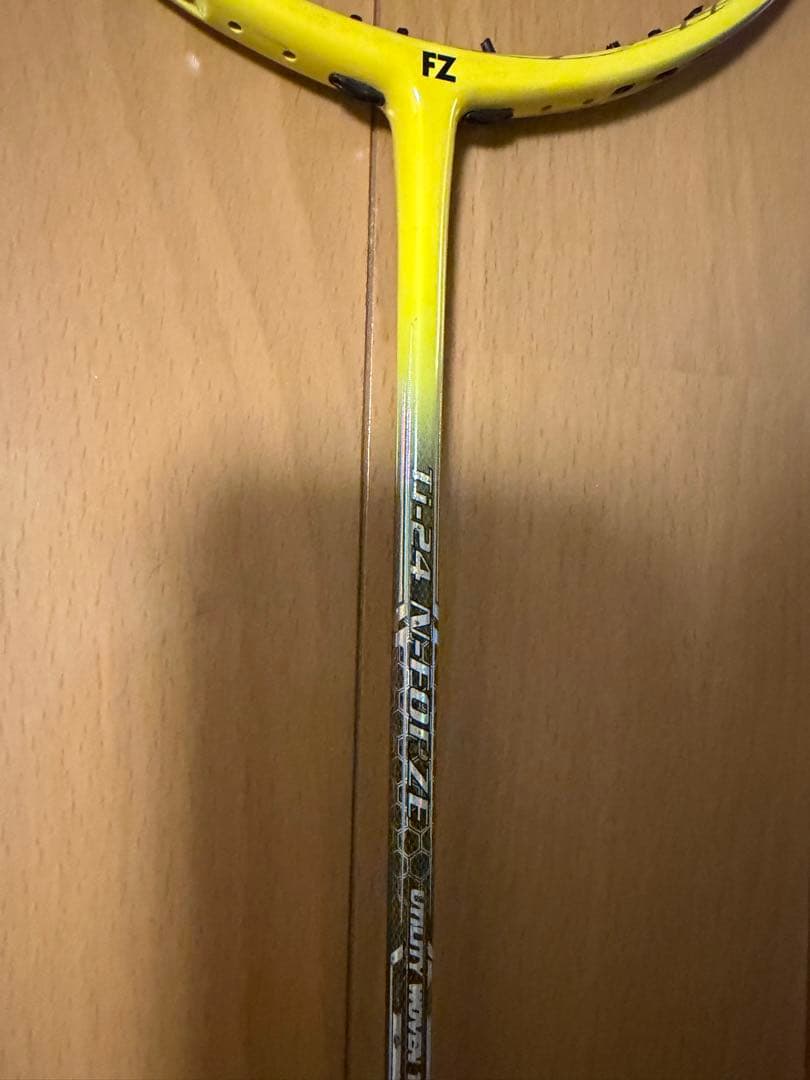 フォーザ|FORZA| Ti24| イエロー| バドミントンラケット
