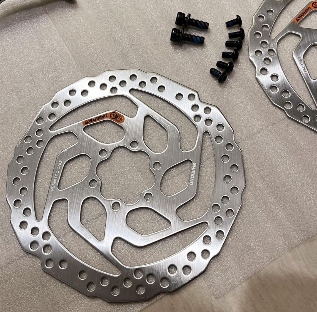 Shimano油圧ディスクブレーキMT200　純正RT26ローター付き