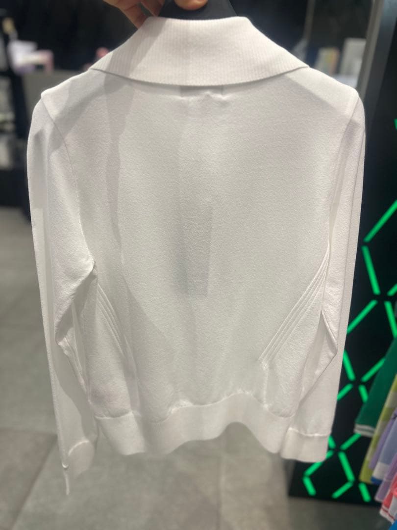 ☆ANEW GOLF☆アニューゴルフ韓国　SP COLLAR POINT ニット