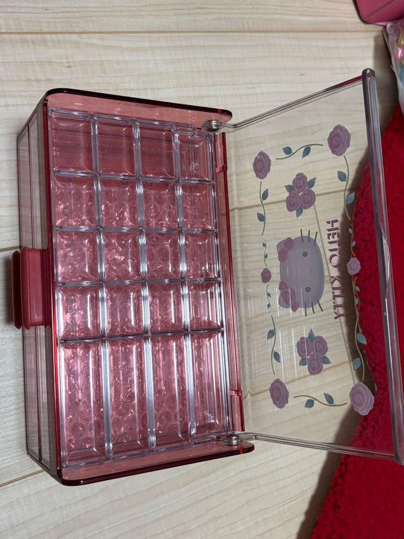 当時物 ハローキティ アクセサリーケース３段 クリアピンク 薔薇キティ