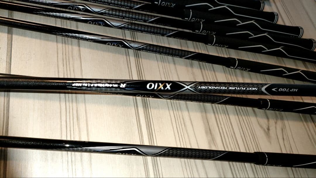 xxio クラブ　フルセット　12本　タイトリスト　キャディバッグ