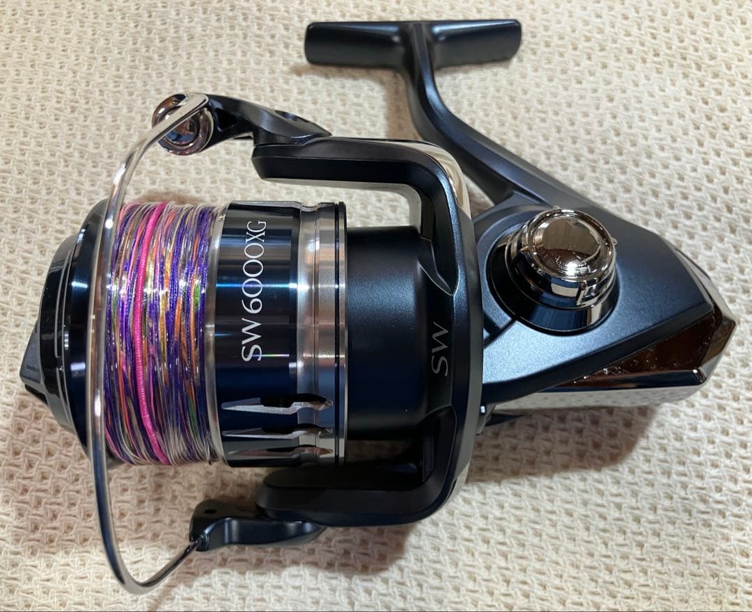 Shimano STRADIC SW 6000XG スピニングリール