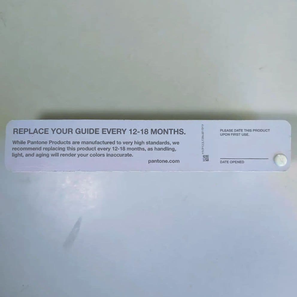 アート・デザイン・音楽 PANTONE Formula Guide Solid Uncoated