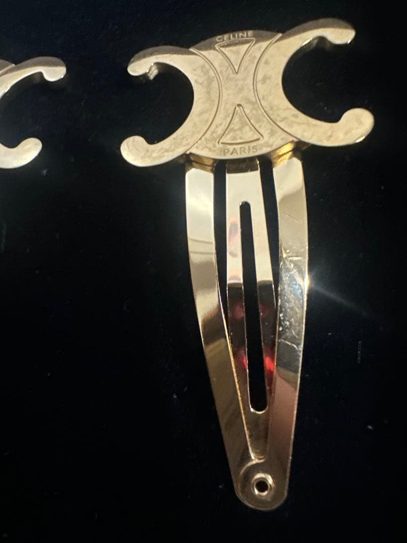 sr セリーヌ　アクセサリー　ヘアクリップ　目立つ汚れ傷あり