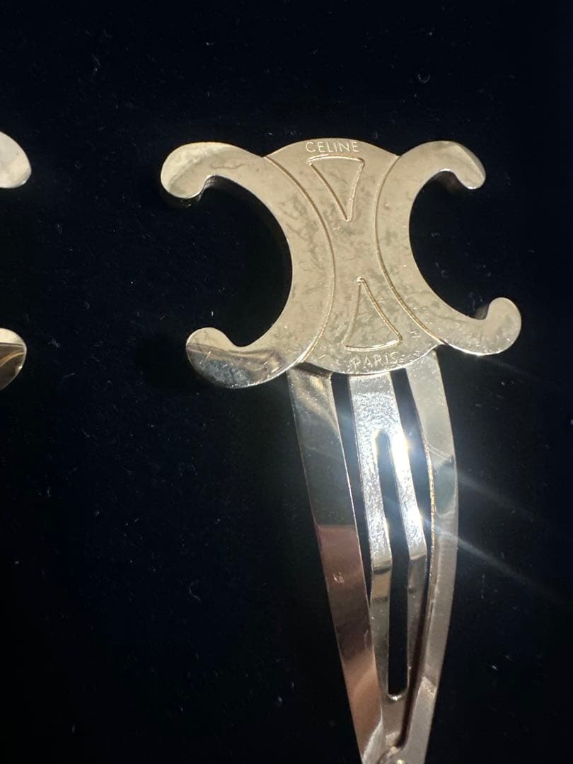 sr セリーヌ　アクセサリー　ヘアクリップ　目立つ汚れ傷あり