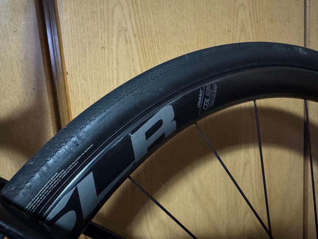 自転車本体 GIANT DEFY ADVANCED PRO 1