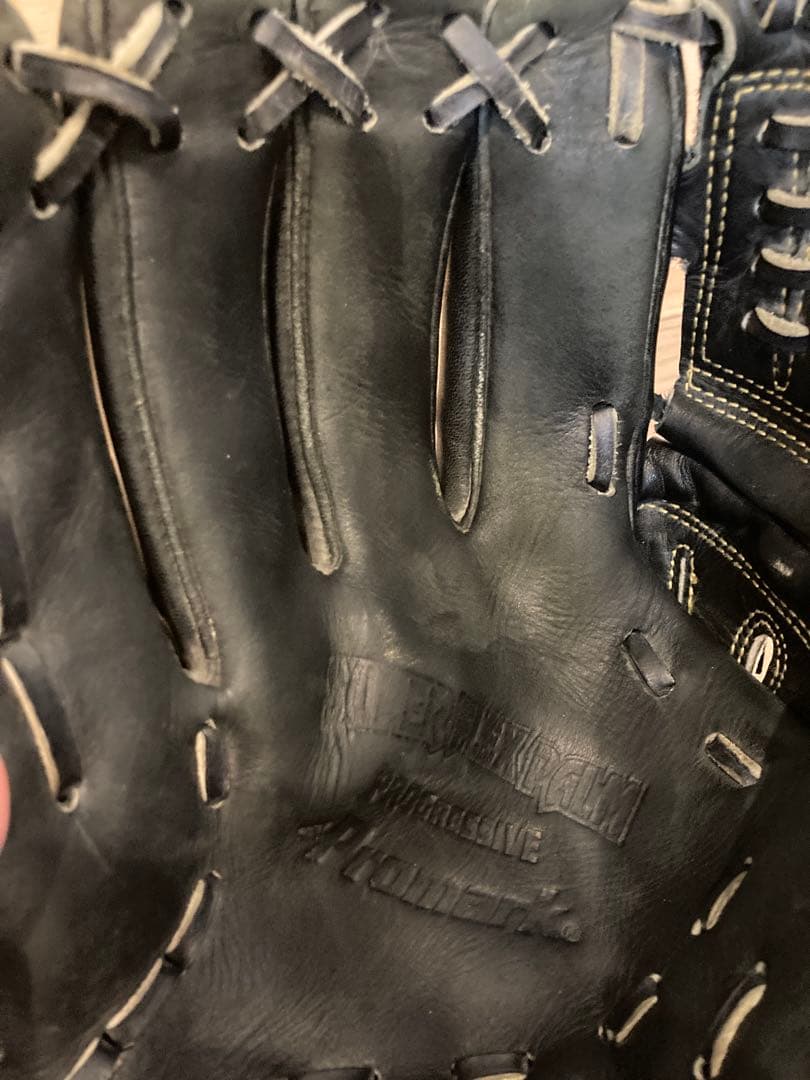 軟式グローブ　投手　左投　プロマーク　北米高級レザー