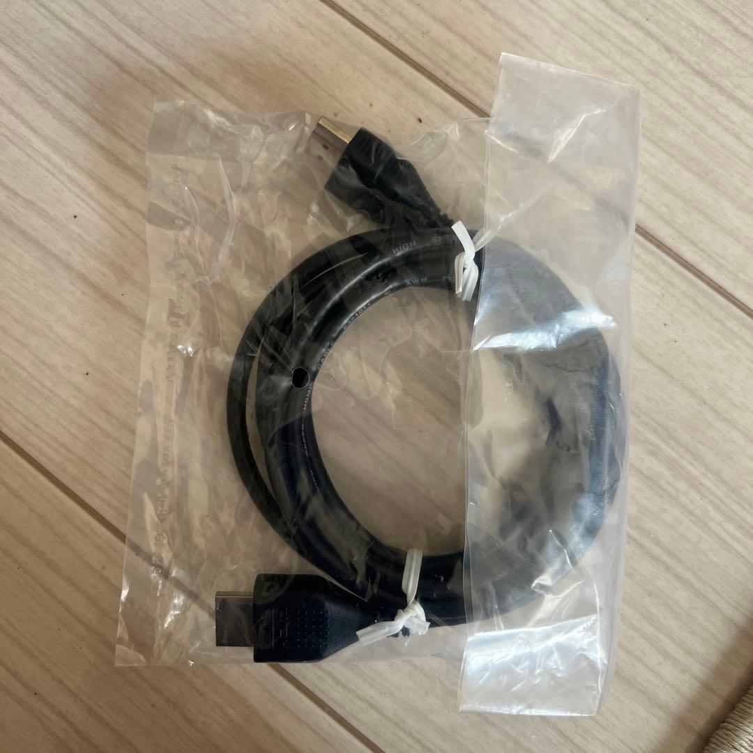 新品みたいです 全然使ってないです