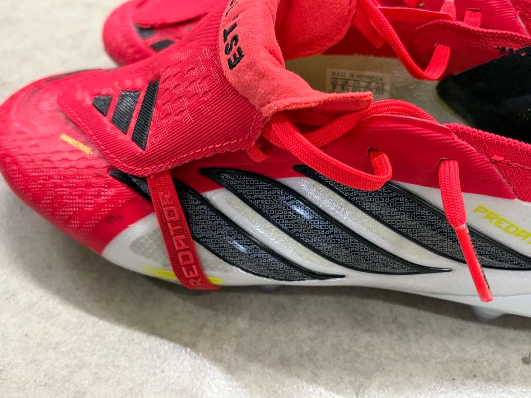 プレデター ELITE FT AG トップモデル　27㎝