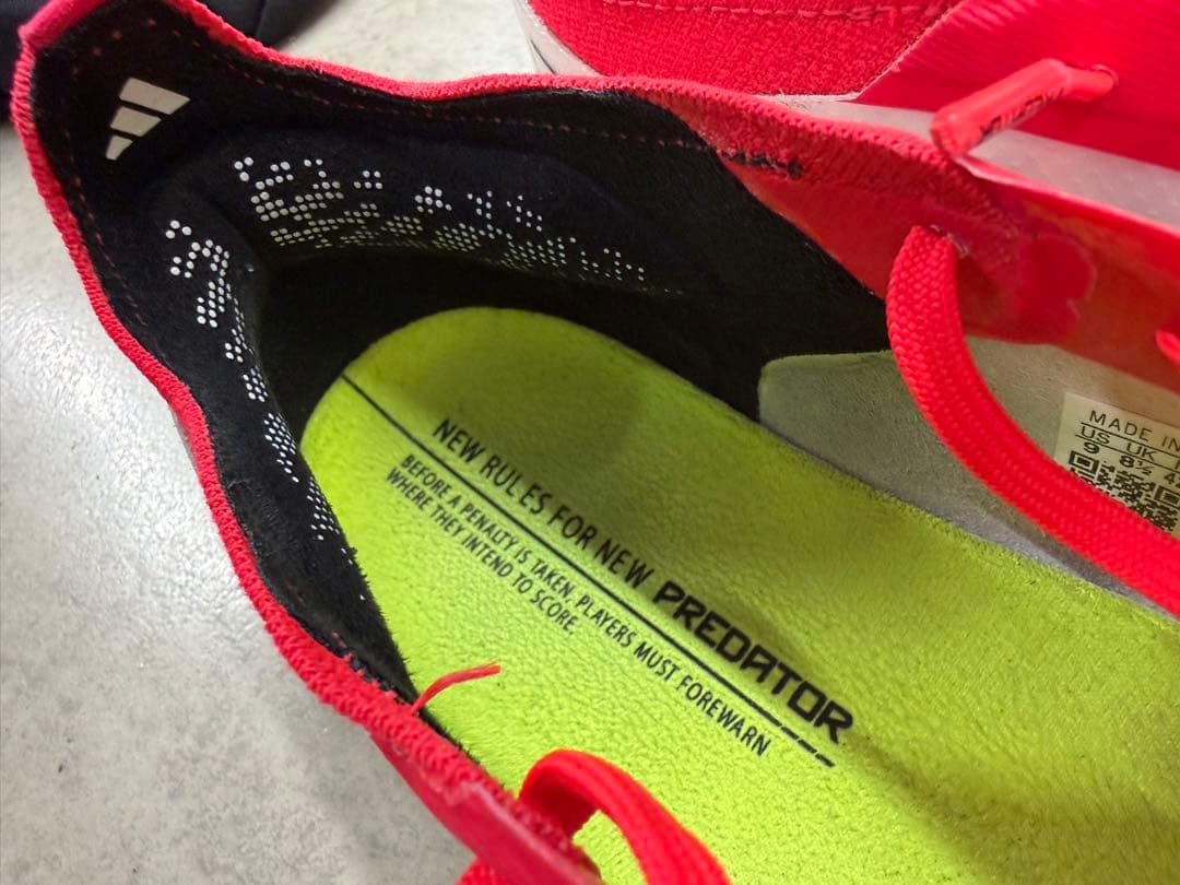 プレデター ELITE FT AG トップモデル　27㎝