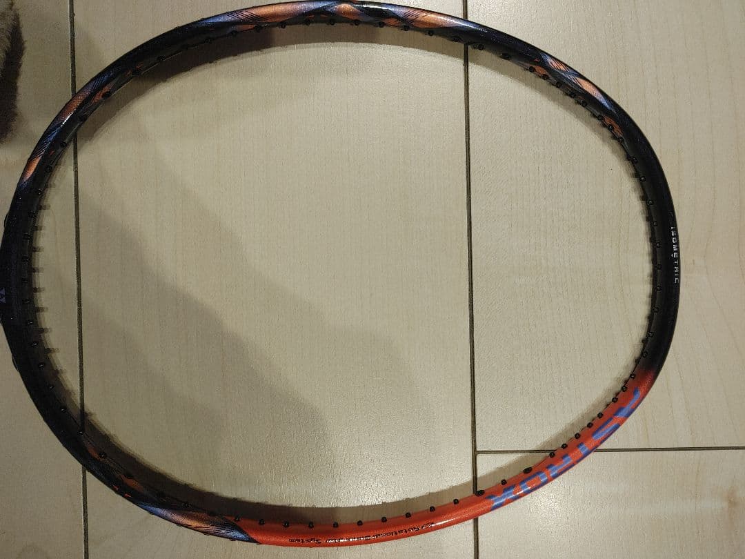 YONEX　アストロクス77pro