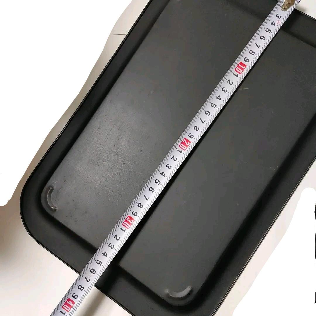 昭和レトロ＊外国の美少年のモノクロ写真　ブリキトレイ