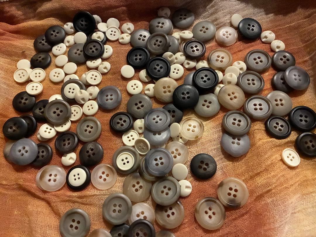 古道具や古切手、古い物ジャンクジャーナル　ティムホルツ　グリーン　フランス