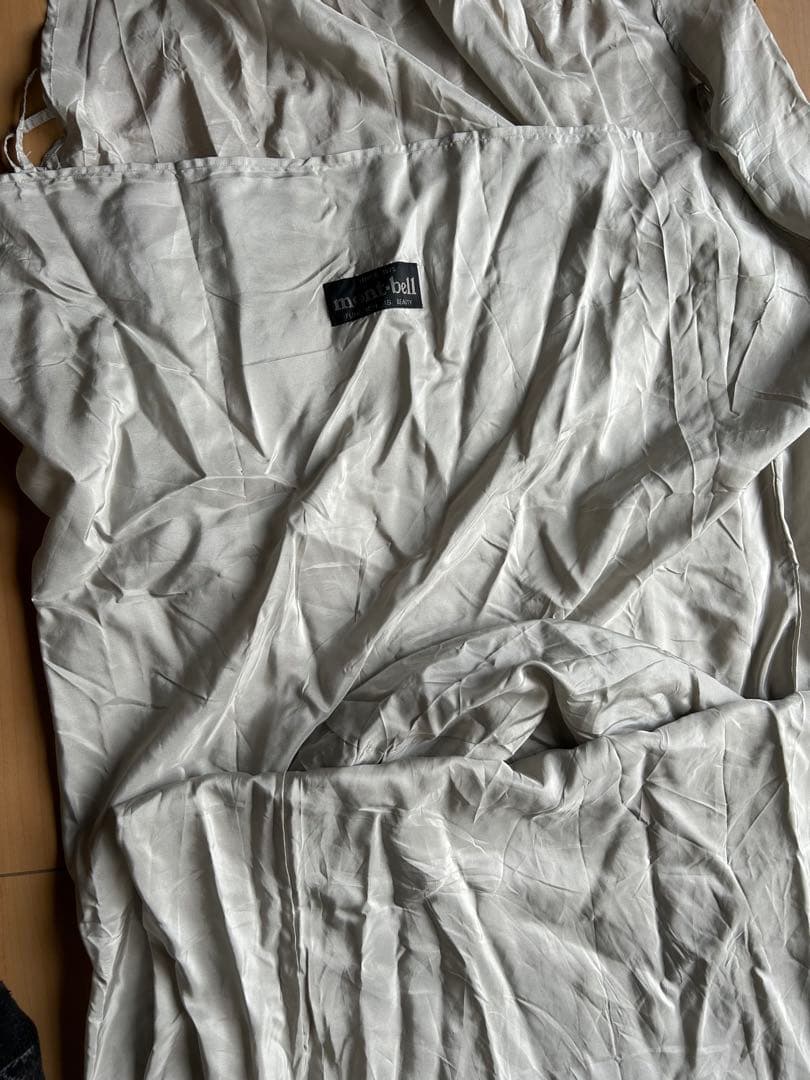 【最終値下げ　早い者勝ち】モンベル　シルクシーツ